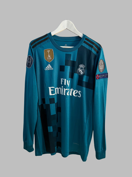 Real Madrid 2017/2018 third kit UCL (L)
