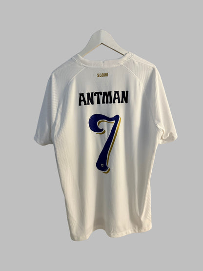Suomi 2025/2026 home kit (XL slim fit )