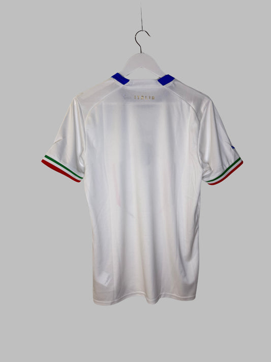 Italy 2022/2023 away kit (M)
