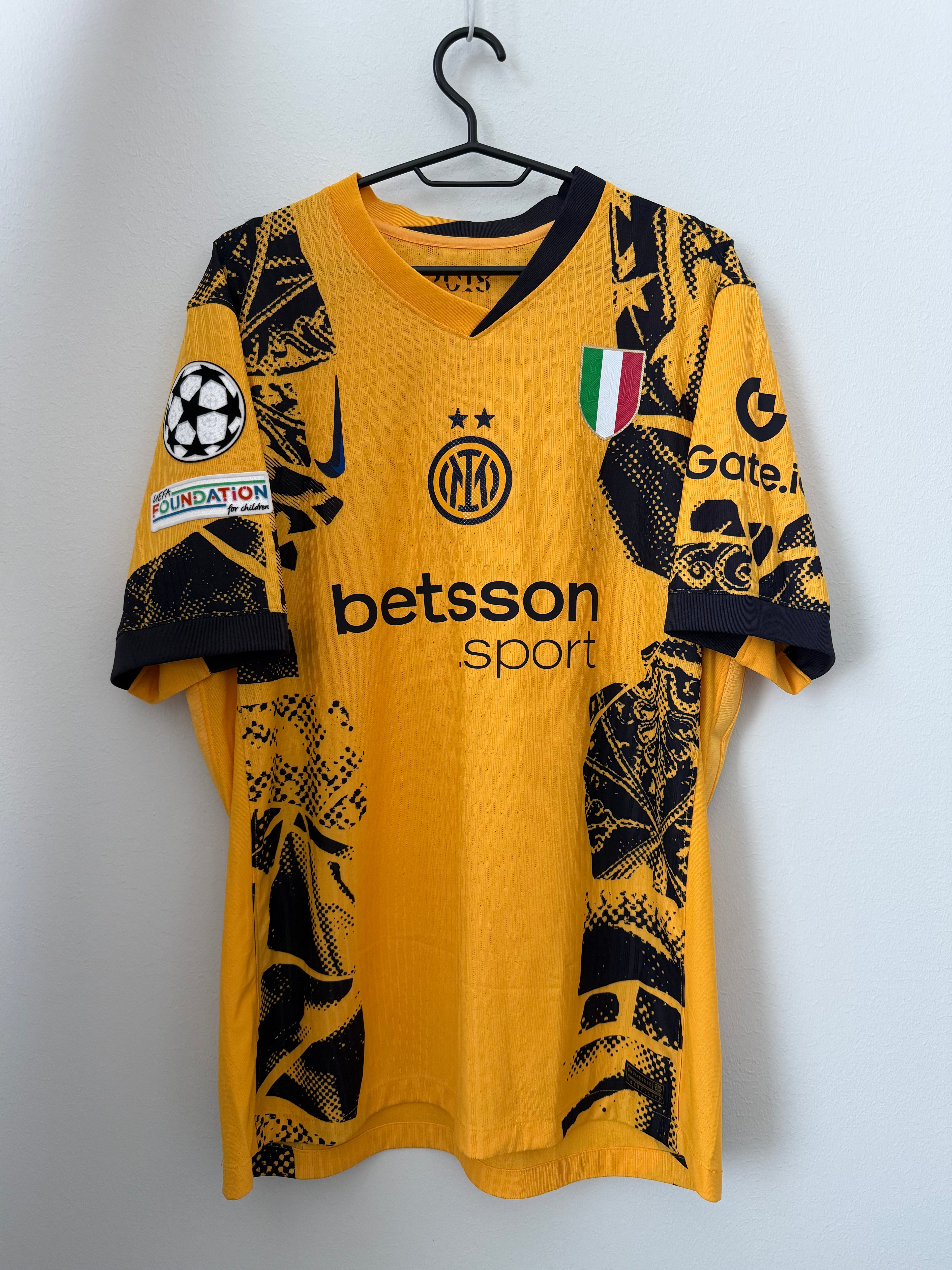 Inter milan 24/25 third kit UCL