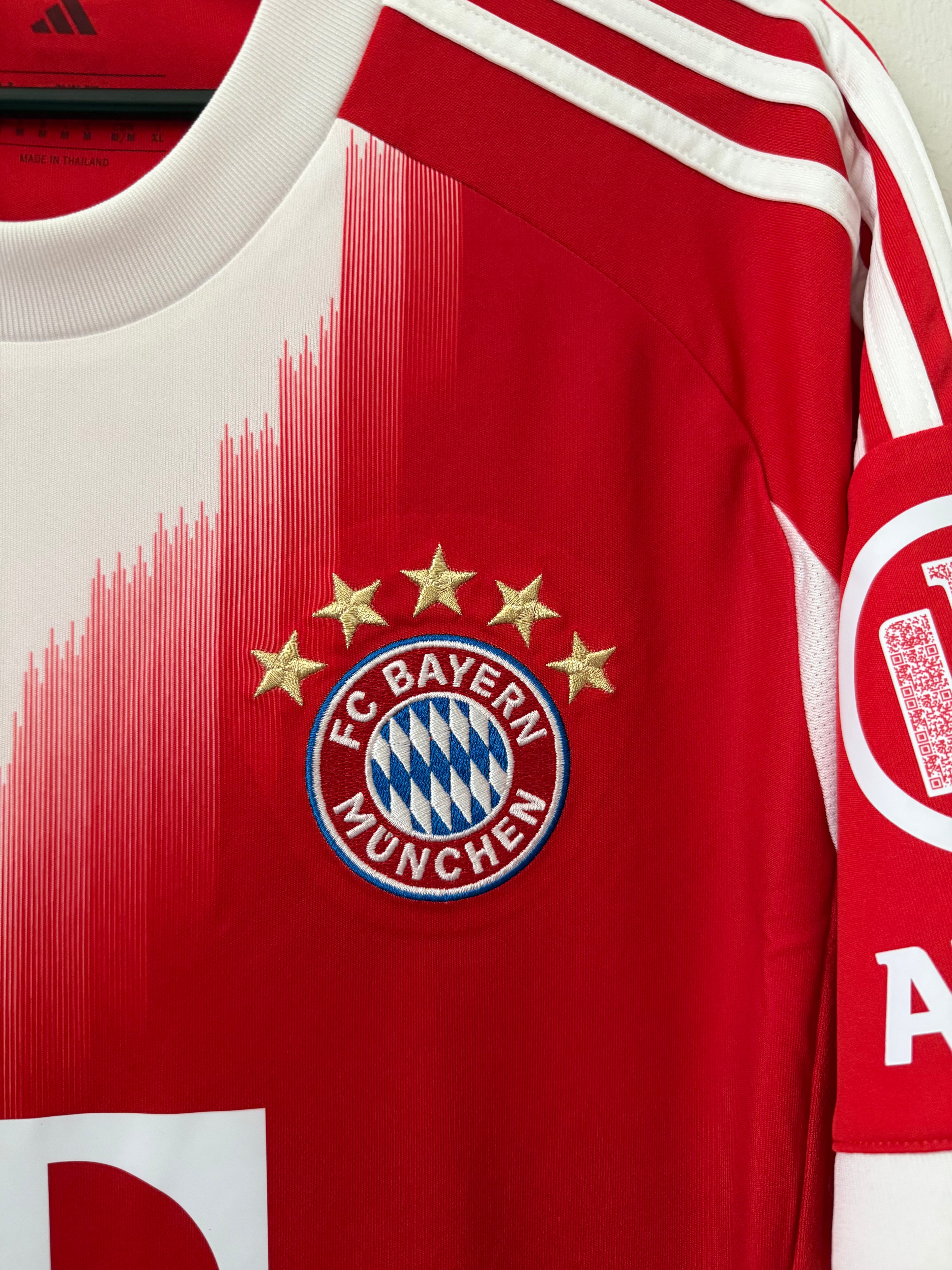 Bayern München 2025/2026 away kit UCL